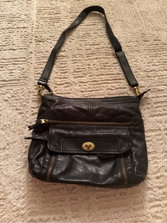 Fossil Handbags - Fossil Women's Black Leather Crossbody Bag with Gold Hardware